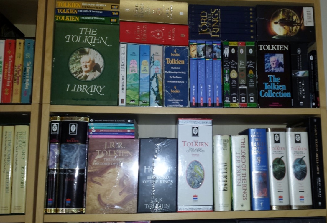 Trotter Bookshelves 3 - Tolkien Collection