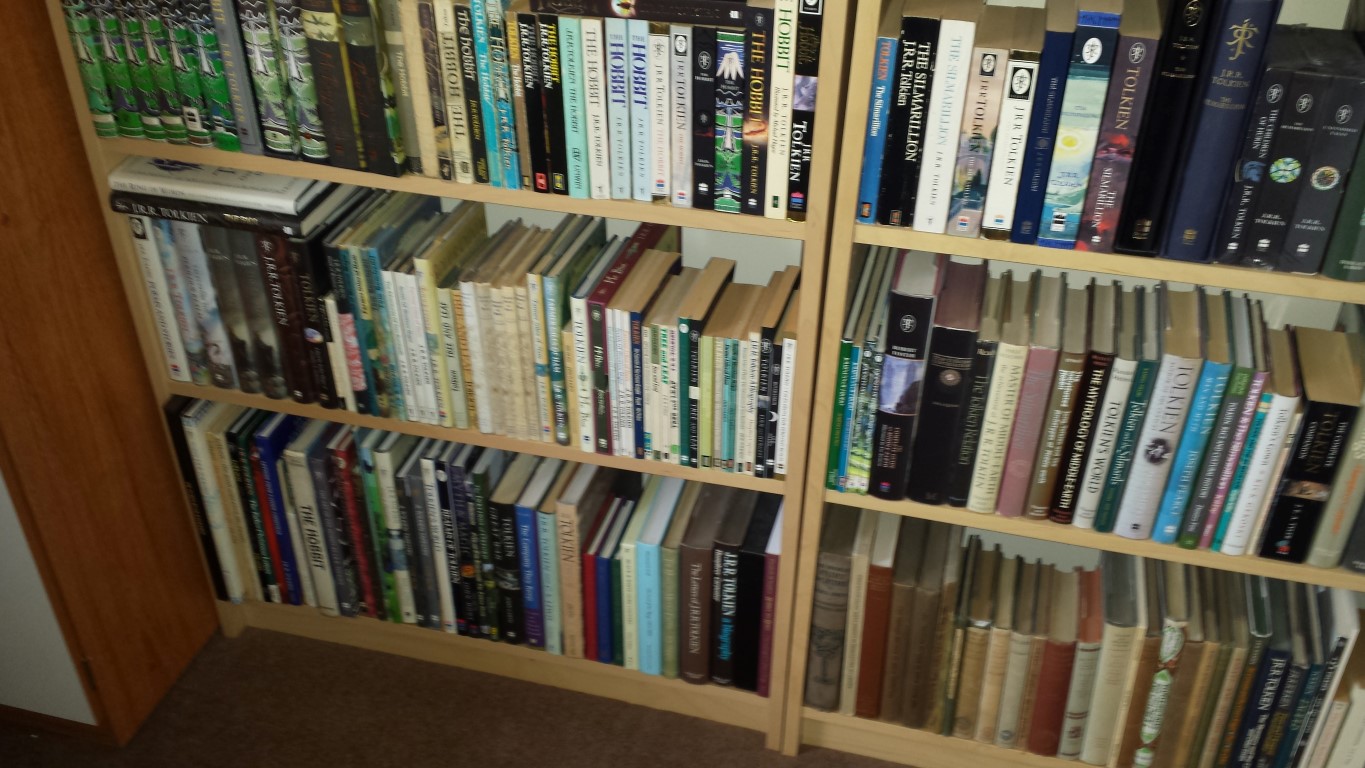 Trotter Bookshelves 6 - Tolkien Collection
