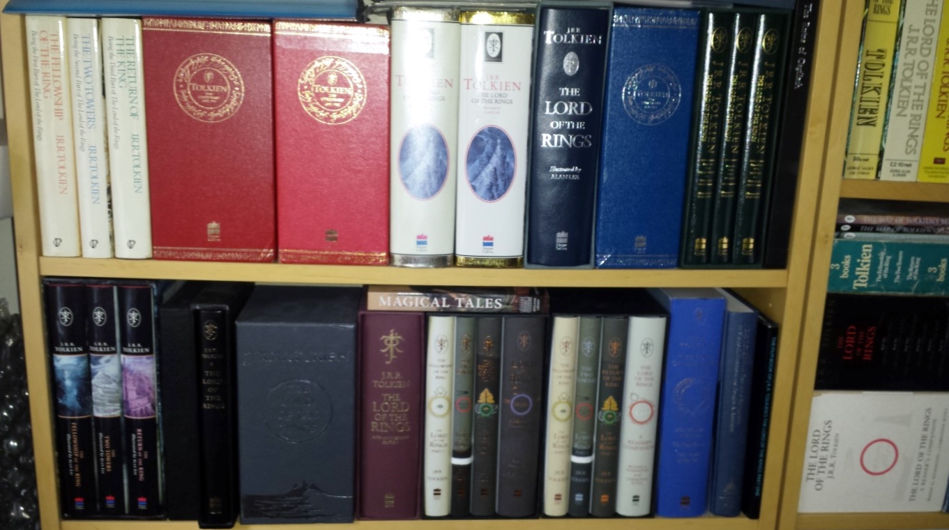 Trotter Bookshelves 2 - Tolkien Collection
