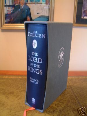 The Lord of the Rings: A Rare Signed Special Edition for Tolkien Enthusiasts 2