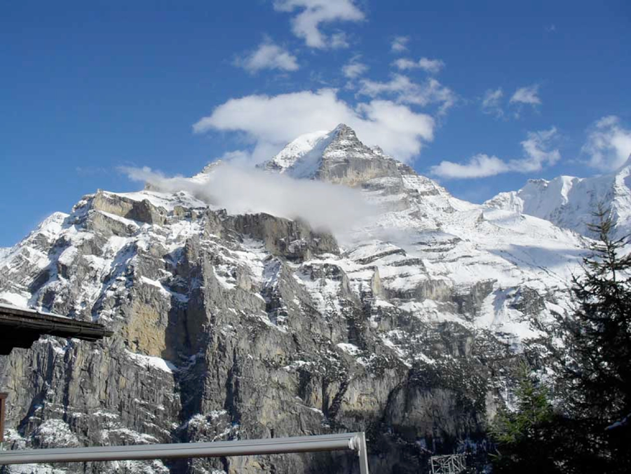 the three peaks of the Jungfrau, Silberhorn and Rottalhorn are a trio that could well have inspired him to imagine his own three peaks in the Misty Mountains: Barazimbar, Zirakzigil and Bundushathur which sat above Khazad Dum