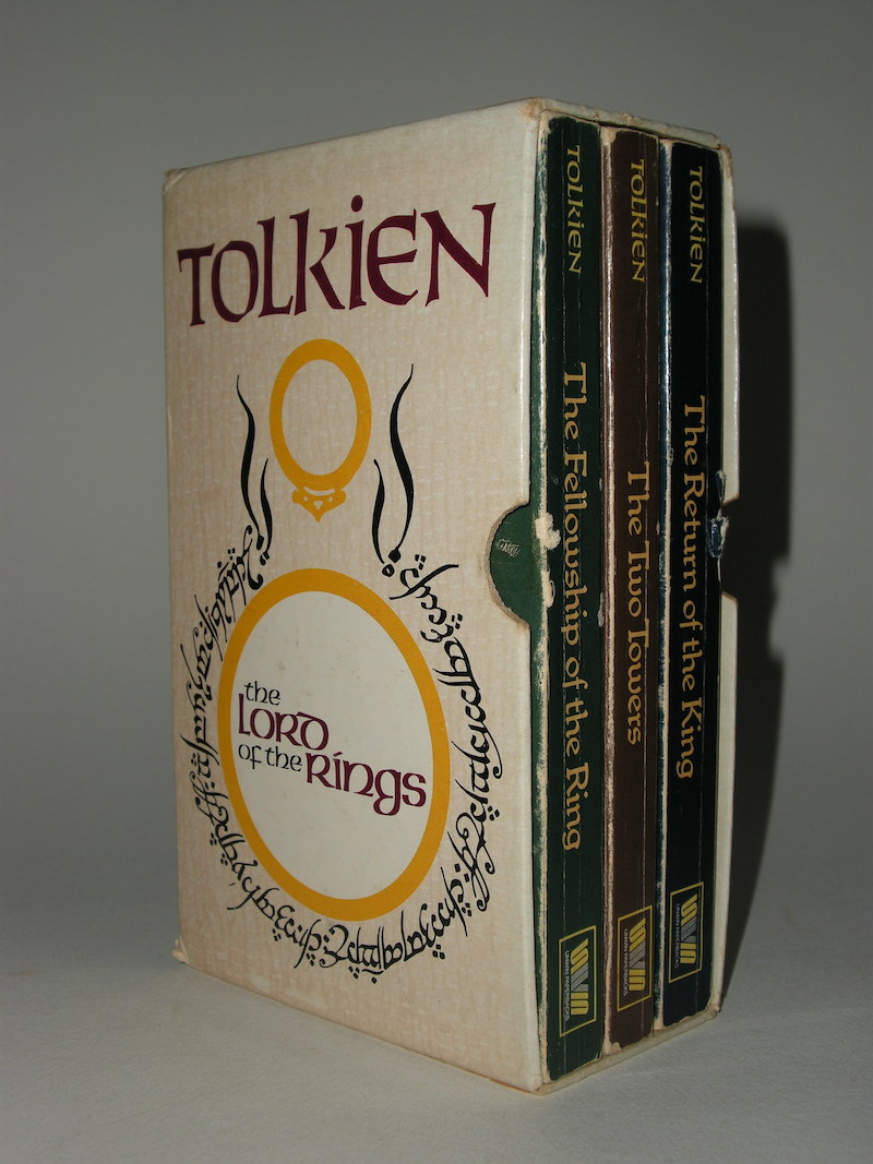 The Lord of the Rings, Paperback Book Boxset, printed and bound in Canada, 3 volumes in sleeve with Tolkien art