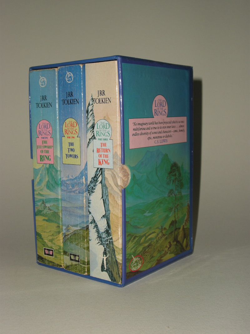 The Lord of the Rings, Paperback Book Boxset from 1986; 3 volumes in sleeve with art by Roger Garland - Unicorn, Unwin Paperbacks