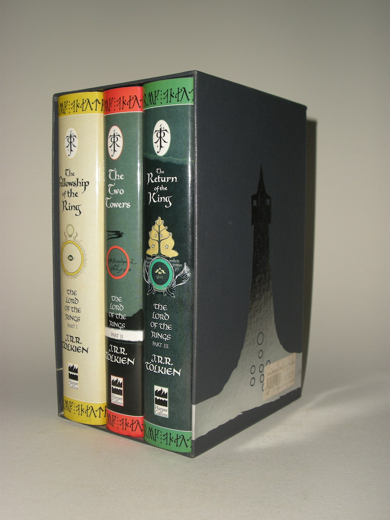 The Lord of the Rings reset edition released in 1998 by HarperCollins