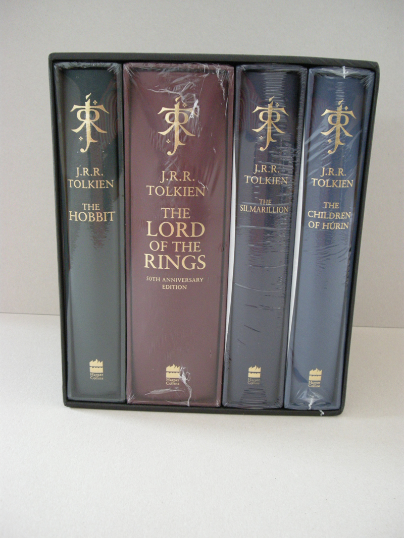 Zilver Vertolking Ontwijken The J.R.R. Tolkien Deluxe Edition Collection: The Children of Hurin, The  Silmarillion, The Hobbit and The Lord of the Rings