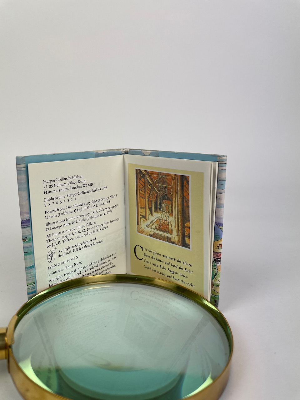 Poems from the Hobbit miniature book illustrated by Tolkien 8