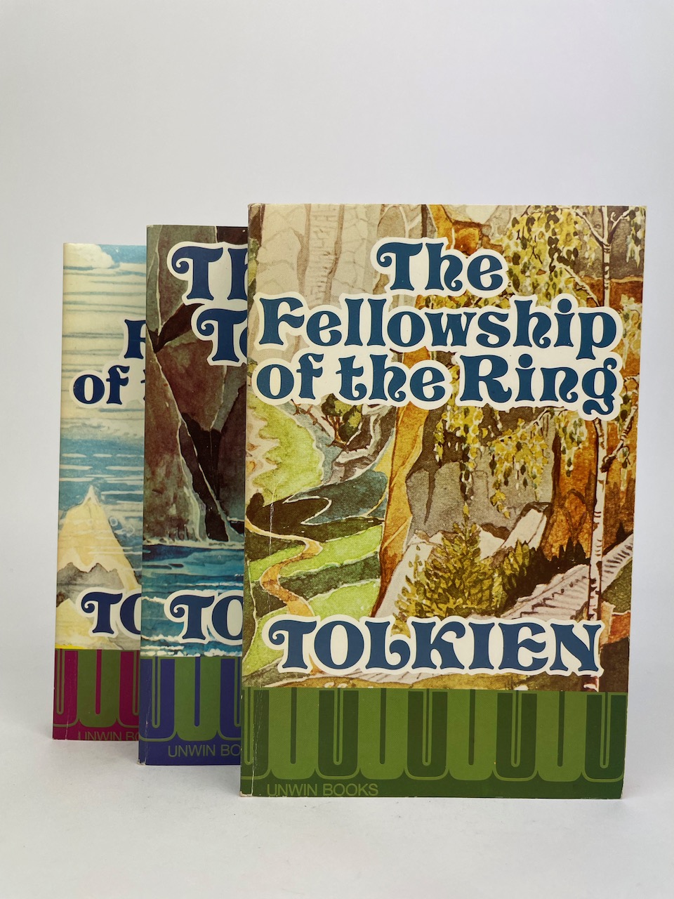 The Lord of the Rings with Tolkien art in sleeve from 1974, by Unwin Books 13