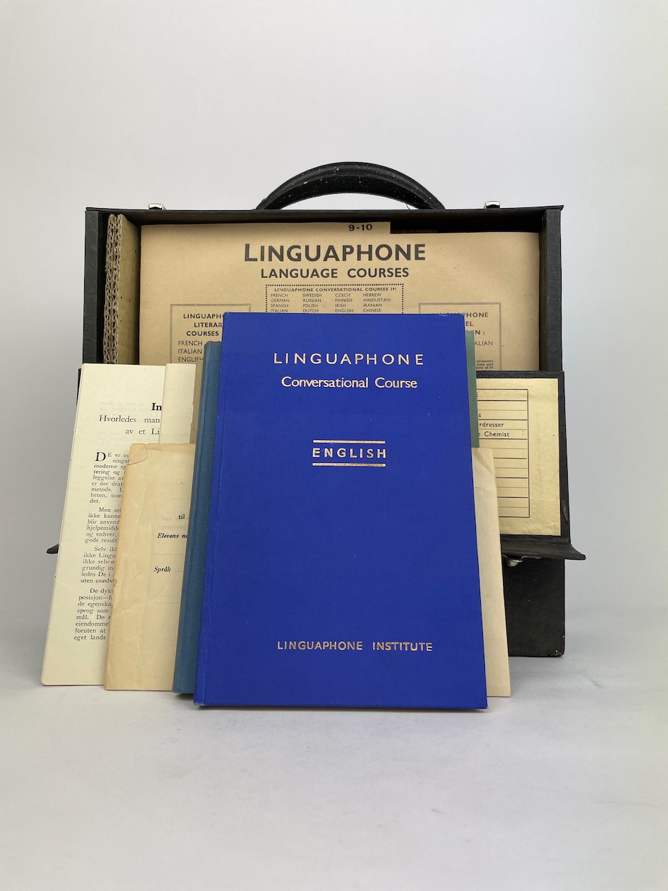 Linguaphone Conversational Course English - Complete set - 16 records and 6 booklets in original box 10