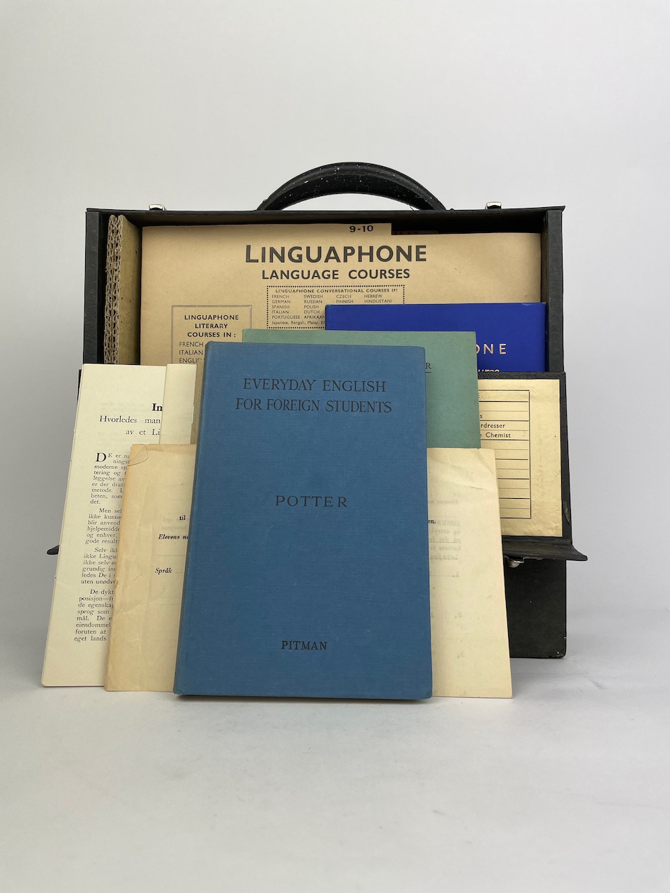 Linguaphone Conversational Course English - Complete set - 16 records and 6 booklets in original box 9