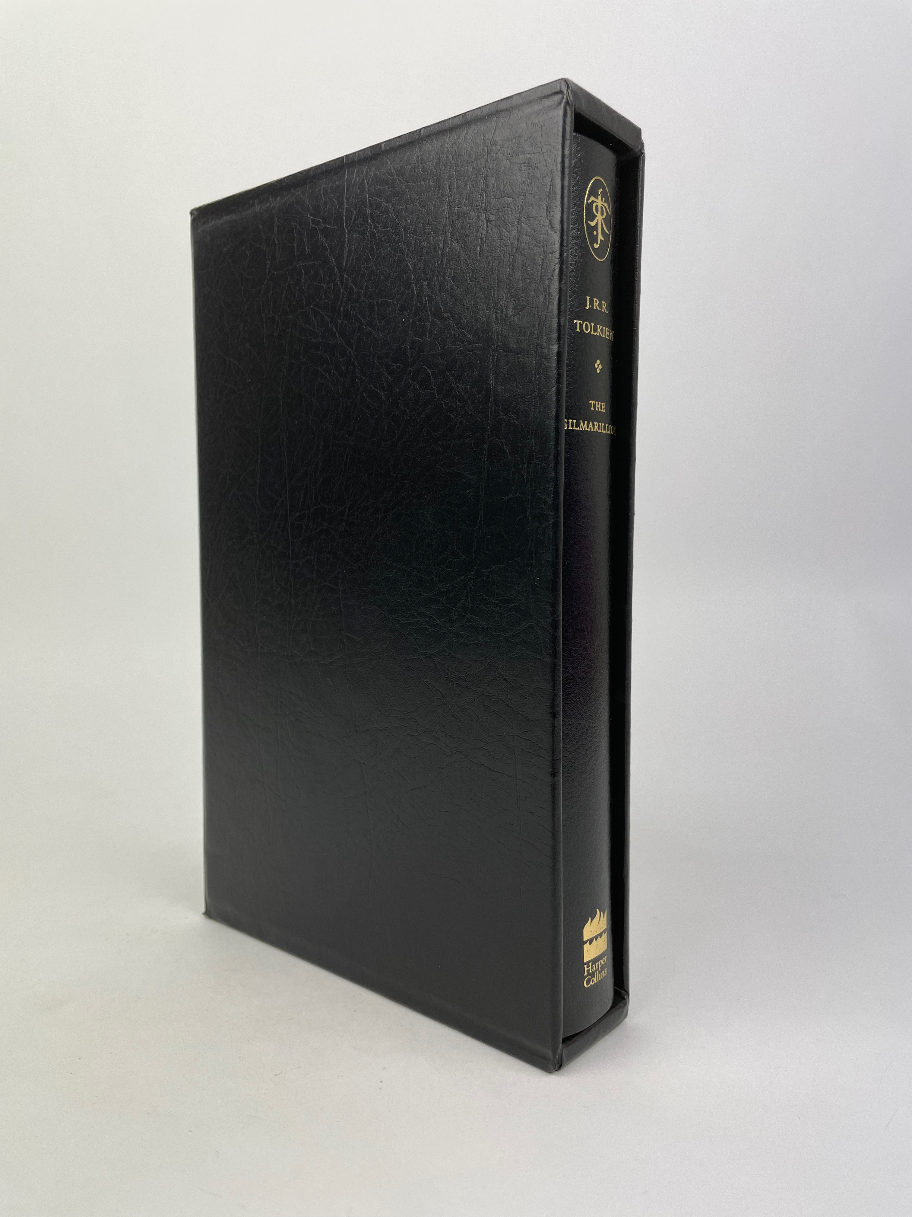 
Black Limited De Luxe edition of the Silmarillion 2002 3